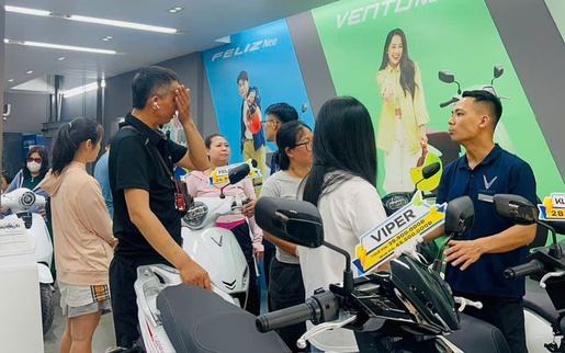 Xe điện đô thị - Bài 1: Xe máy điện "cháy hàng" và khoảng trống phát sinh