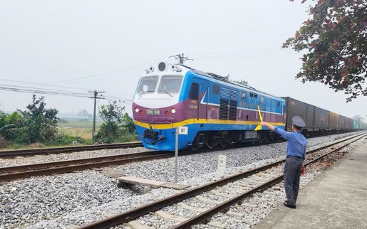 Giảm 3% giá vé nhiều đoàn tàu vào cao điểm hè