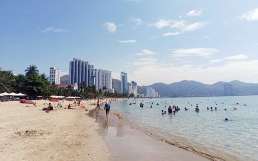 Sau phản ánh của Báo Phụ nữ Việt Nam, Khánh Hòa siết chặt hoạt động thể thao, giải trí dưới nước