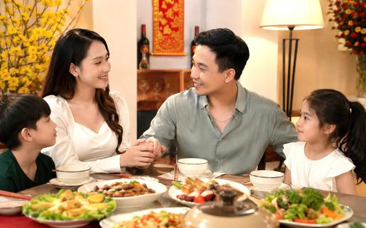 Em về làm mẹ của con anh