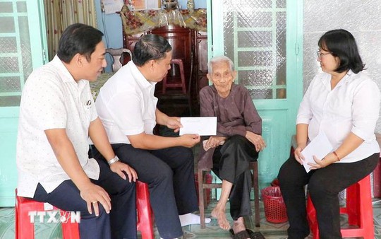 Hơn 5,88 triệu người được tặng quà nhân dịp Đại hội XIV của Đảng và Tết Bính Ngọ