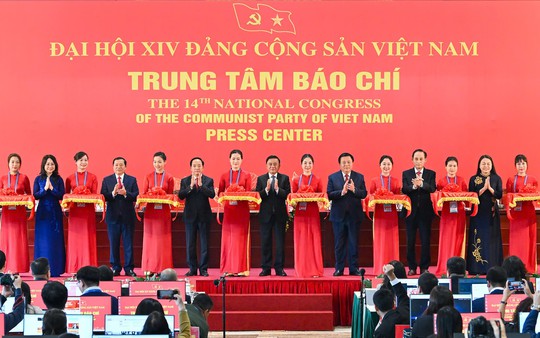 Khai trương Trung tâm Báo chí và Họp báo quốc tế về Đại hội XIV của Đảng