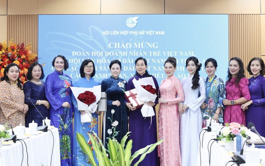 Chủ tịch Hội LHPN Việt Nam tiếp đoàn đại biểu từ Khỏn Kèn, Thái Lan