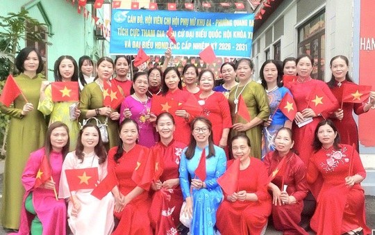 Gần 400.000 nữ cử tri Quảng Ninh tham gia bầu cử