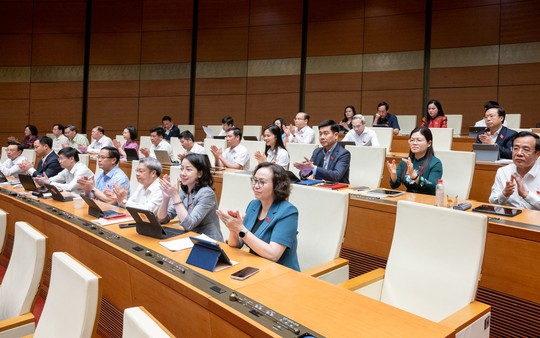 Quốc hội thông qua Luật sửa đổi, bổ sung một số điều của Luật Công chứng