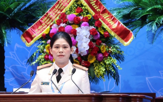 Những "người mẹ" trong màu áo công an