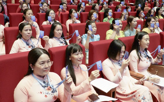 Video: Bầu 111 Ủy viên Ban Chấp hành Trung ương Hội LHPN Việt Nam khóa XIV
