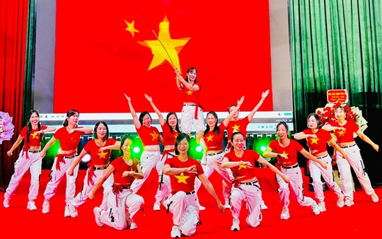 Bắc Ninh: Sôi nổi giao lưu "Vũ điệu khỏe đẹp" chào mừng thành công Đại hội Phụ nữ toàn quốc XIV