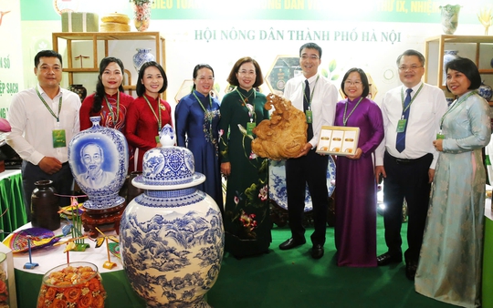 Chuyển đổi số, chuyển đổi xanh: Động lực để xây dựng thế hệ nông dân mới