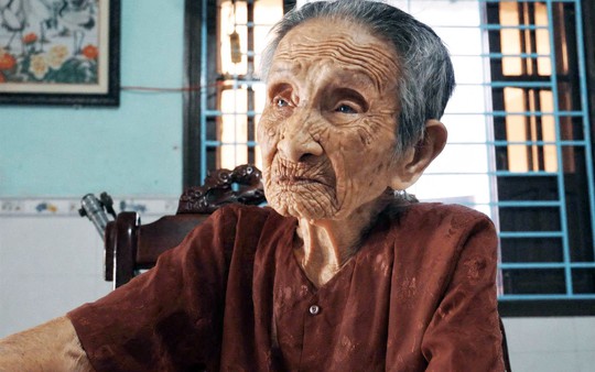 Hơn nửa thế kỷ mẹ ngóng con về