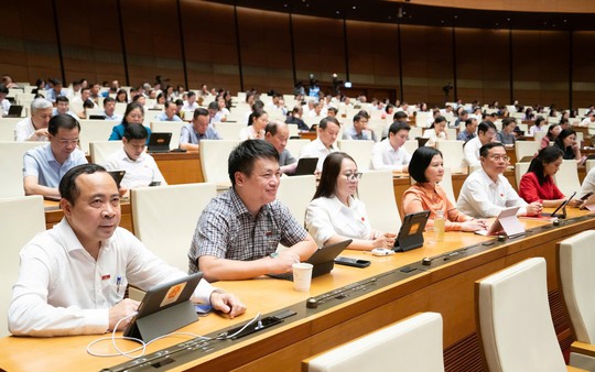 Hàng hóa qua thương mại điện tử sẽ phải làm thủ tục hải quan từ năm 2027