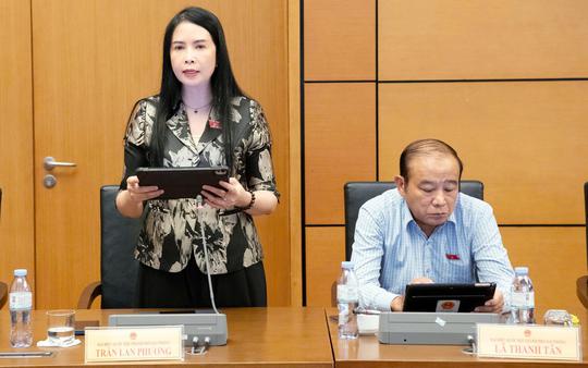 Đại biểu Trần Lan Phương: Đề nghị làm rõ cơ chế điều chỉnh tỷ lệ an toàn của ngân hàng