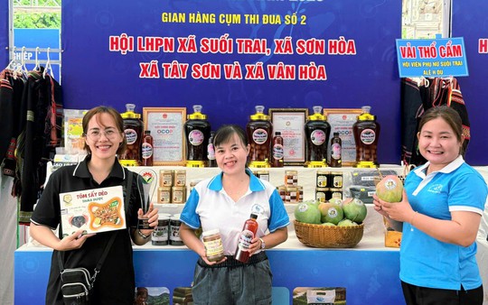 Đồng hành, tiếp sức phụ nữ "vượt rào" trên hành trình khởi nghiệp
