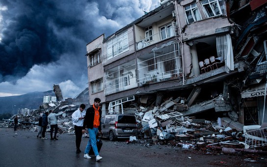 Infographic: Thảm họa động đất ở Thổ Nhĩ Kỳ qua những con số xót xa