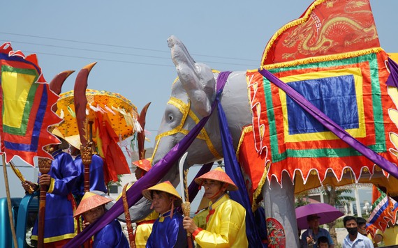 Lễ hội đền Nguyễn Cảnh Hoan được trao bằng Di sản Văn hóa phi vật thể Quốc gia