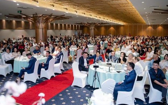 Cảnh giác với mời đầu tư trả lãi cao - Bài 1: Chia lãi theo ngày, lợi nhuận tới 48%/năm