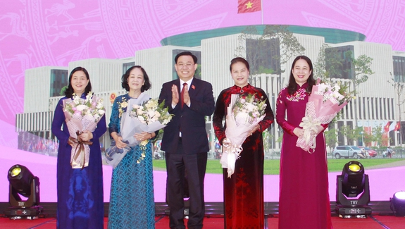 4 vấn đề gợi mở với Nhóm nữ đại biểu Quốc hội Việt Nam