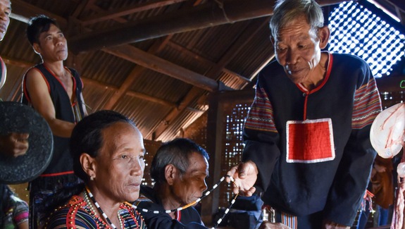 Lễ mừng thọ của người M’nông ở Đắk Lắk: Tôn vinh các giá trị nhân văn sâu sắc của gia đình 