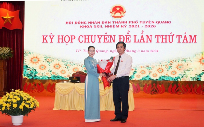 Nữ Phó Hiệu trưởng đại học được bầu giữ chức Phó Chủ tịch UBND thành phố Tuyên Quang