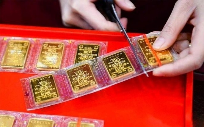 Ngày đầu tháng 7, giá vàng tăng gần 1 triệu đồng