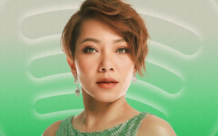 Diva Hà Trần: "Ngoài nghệ thuật, tôi sống đúng là một người phụ nữ của gia đình"