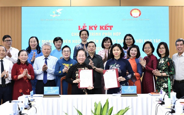 Hội LHPN Việt Nam và Hội Khuyến học Việt Nam ký kết Chương trình phối hợp giai đoạn 2025-2030
