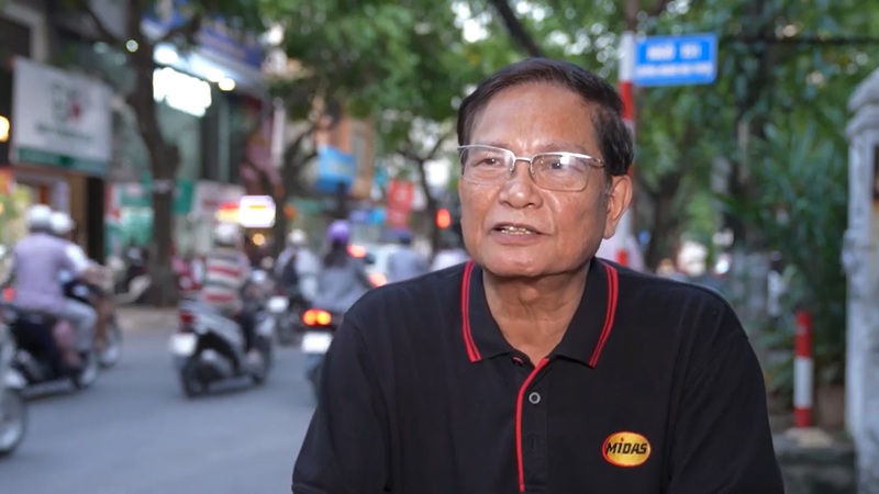 Nam giới nói về Ngày Phụ nữ Việt Nam