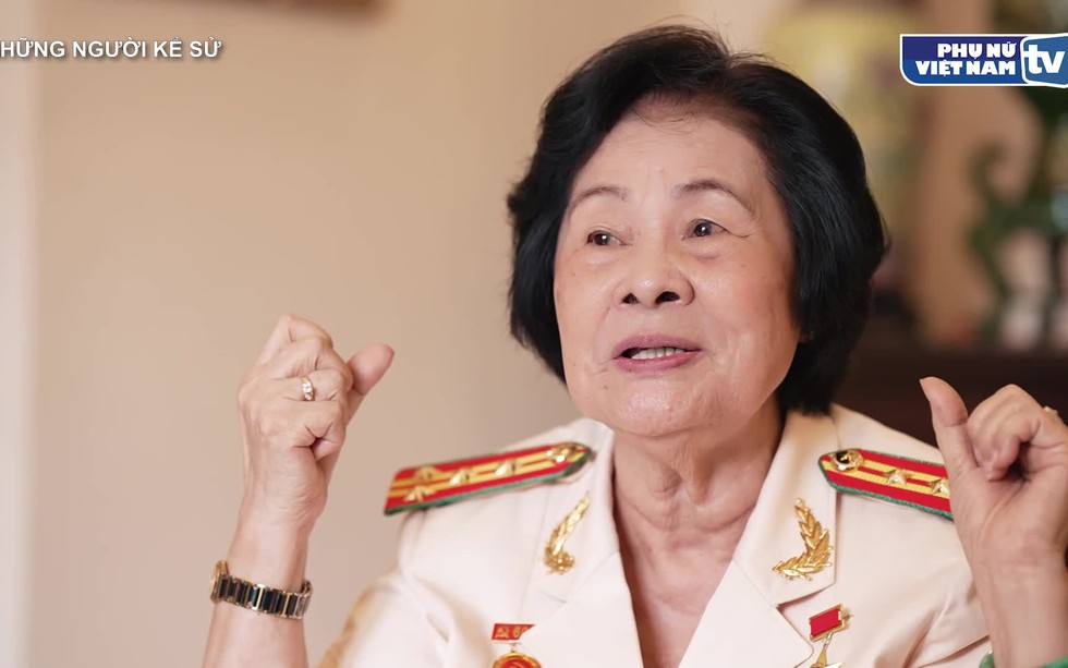 Nữ điệp báo trên chiến trường không tiếng súng